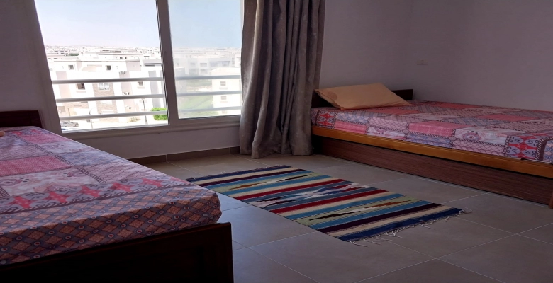 شاليه للإيجار في قرية امواج الساحل الشمالي  Chalet for rent in Amwaj North Coast Village