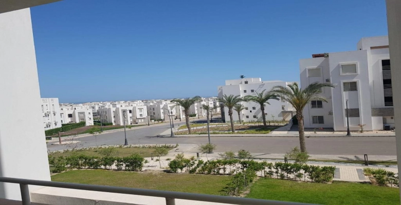 شالية ف قرية امواج الساحل الشمالي  Chalet in Amwaj Village, North Coast
