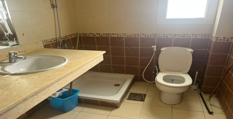 شالية للإيجار في قرية بلومار الساحل الشمالي  Chalet for rent in Blumar Village, North Coast