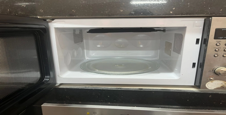 شالية للإيجار في قرية بلومار الساحل الشمالي  Chalet for rent in Blumar Village, North Coast