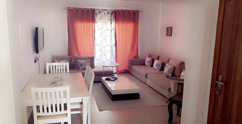 شالية للإيجار في قرية امواج الساحل الشمالي Chalet for rent in Amwaj North Coast Village