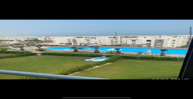 شالية للإيجار في قرية امواج الساحل الشمالي Chalet for rent in Amwaj North Coast Village