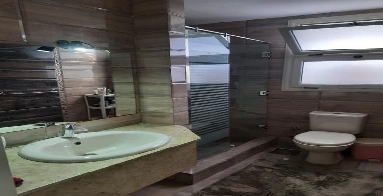 شاليه للبيع في الساحل الشمالي Chalet for sale in the coast