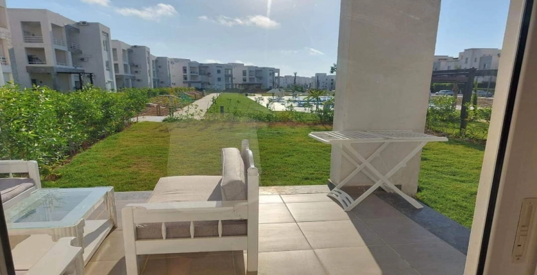 شالية للإيجار في قرية امواج الساحل الشمالي Chalet for rent in Amwaj North Coast Village