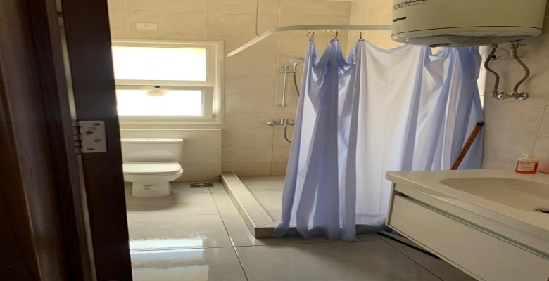 شاليه للايجار في امواج 2 غرفه