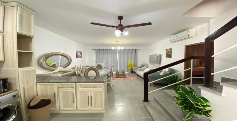 شالية للإيجار في قريه امواج  الساحل الشمالي Chalet for rent in Amwaj Village, North Coast