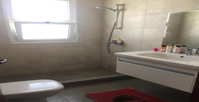 شاليه للبيع  في قريه امواج في  ساحل الشمالي Chalet for sale in Amwaj village on the northern coast
