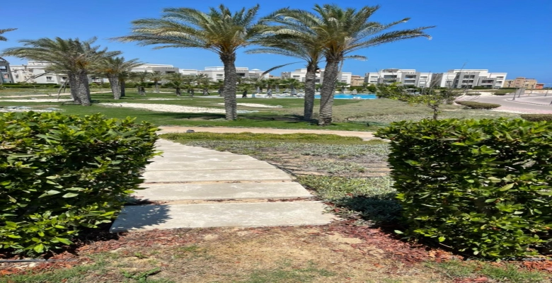 شاليه  للبيع في امواج ف الساحل الشماليChalet for sale in Amwaj, North Coast 28A المنطقة الثانية