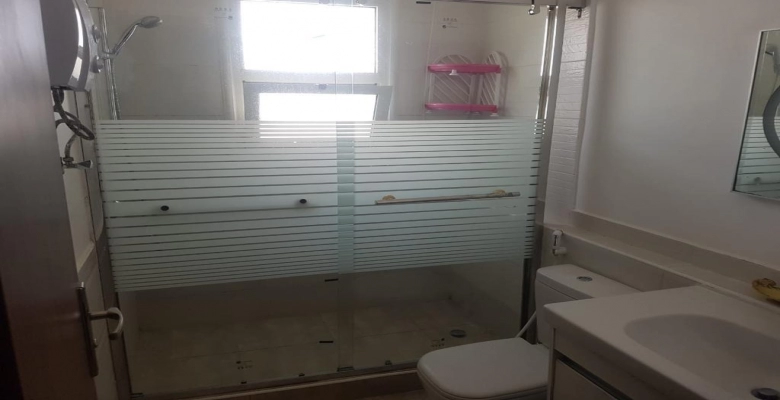 شاليه للايجار بامواج دور ارضي 3 غرف