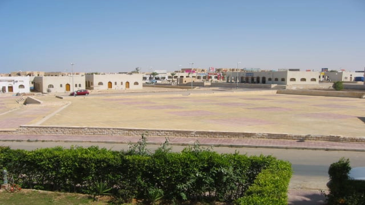 شاليه للايجار بالساحل الشمالى مارينا 4 - Chalet for rent in North Coast Marina 4