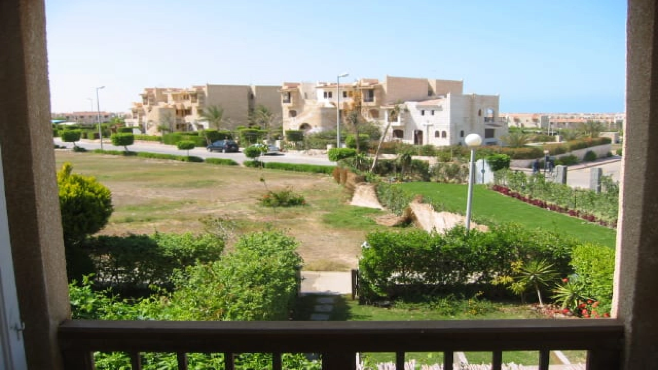شاليه للايجار بالساحل الشمالى مارينا 4 - Chalet for rent in North Coast Marina 4