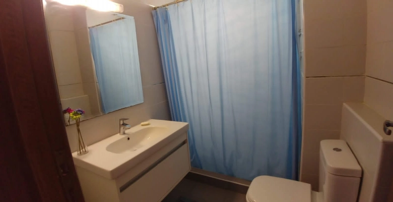 شاليه للايجار في أمواج .Chalet for rent in Amwaj