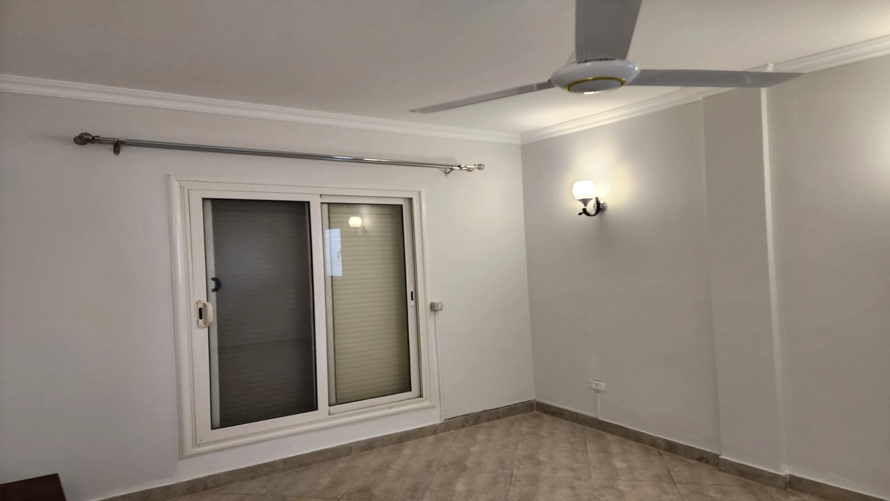 فيلا توين هاوس للبيع - في امواج - الساحل الشمالي