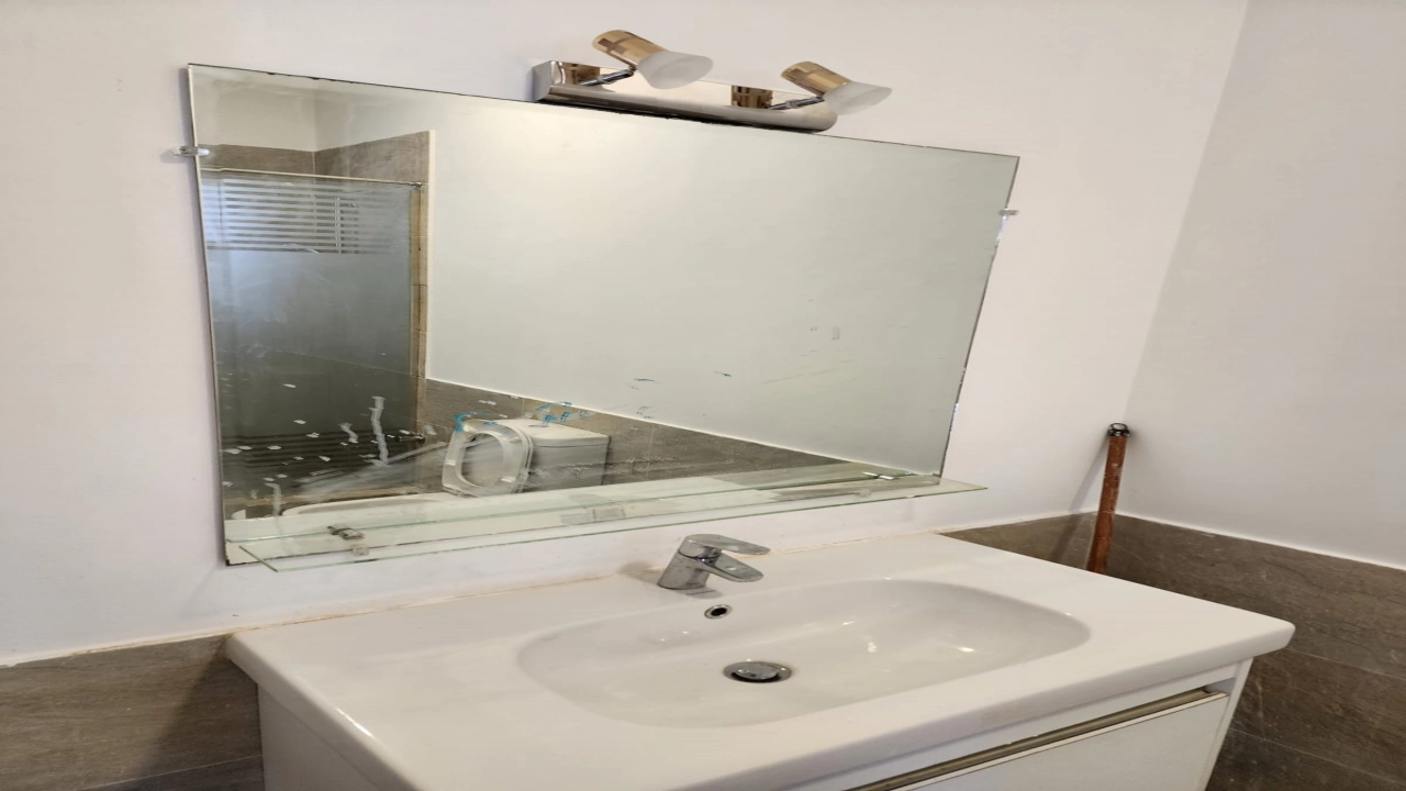 فيلا توين هاوس للبيع - في امواج - الساحل الشمالي