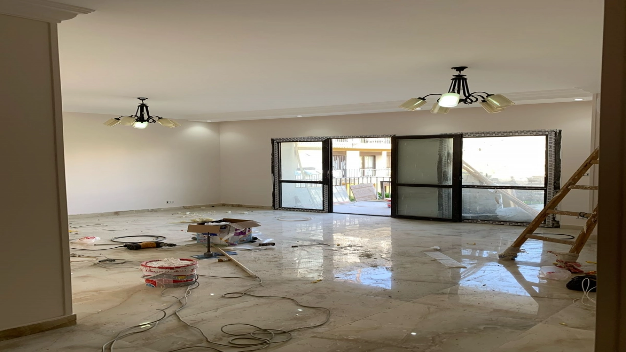 الشيخ زايد- 4 شقق ف كمبوند ويست للبيع