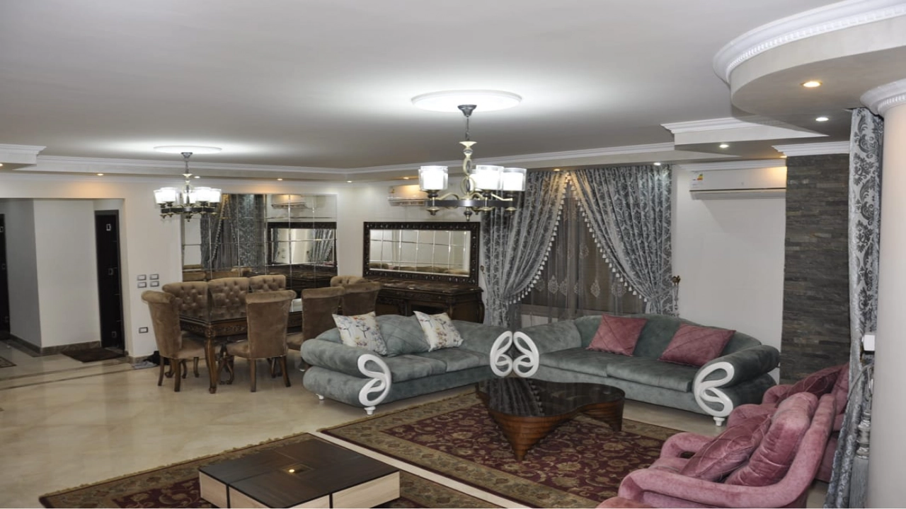 شقة للبيع بشارع اسراء المعلمين - المهندسين / Apartment for sale on Asraa Al-Mualimin Street - Al-Mohandseen.