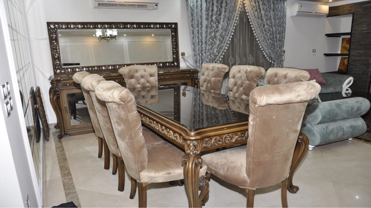 شقة للبيع بشارع اسراء المعلمين - المهندسين / Apartment for sale on Asraa Al-Mualimin Street - Al-Mohandseen.
