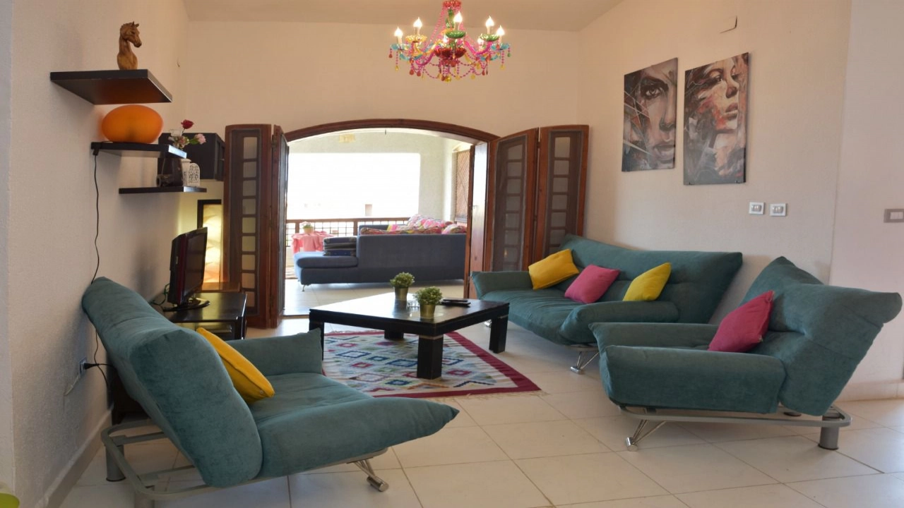 شاليه للبيع  في مارينا الساحل الشمالي  Chalet for rent in North Coast
