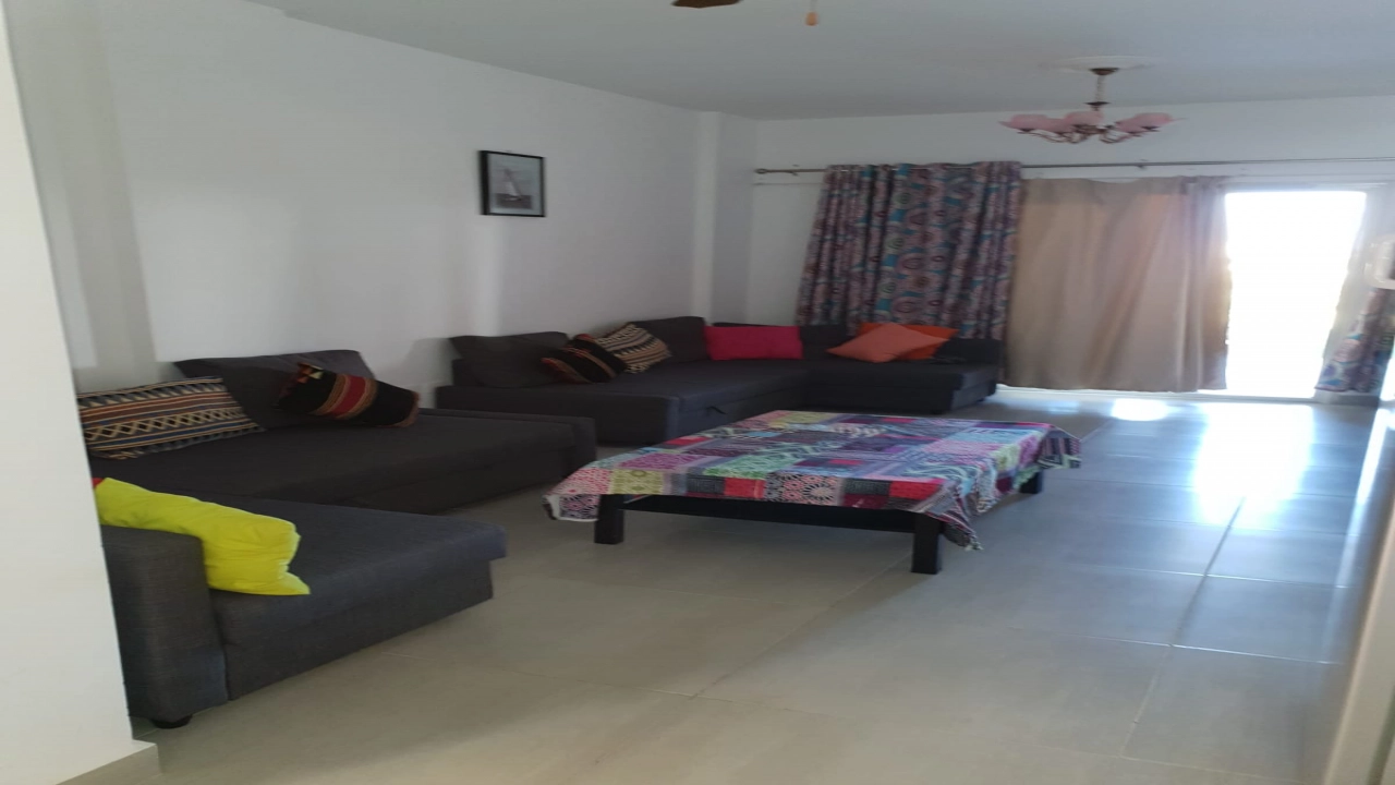 شاليه للإيجار في امواج سيدي عبد الرحمن الساحل الشمالي Chalet for rent in Amwaj Sidi Abdel Rahman, North Coast