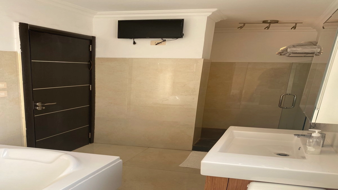 شقه للايجار في حسن عاصم الزمالك