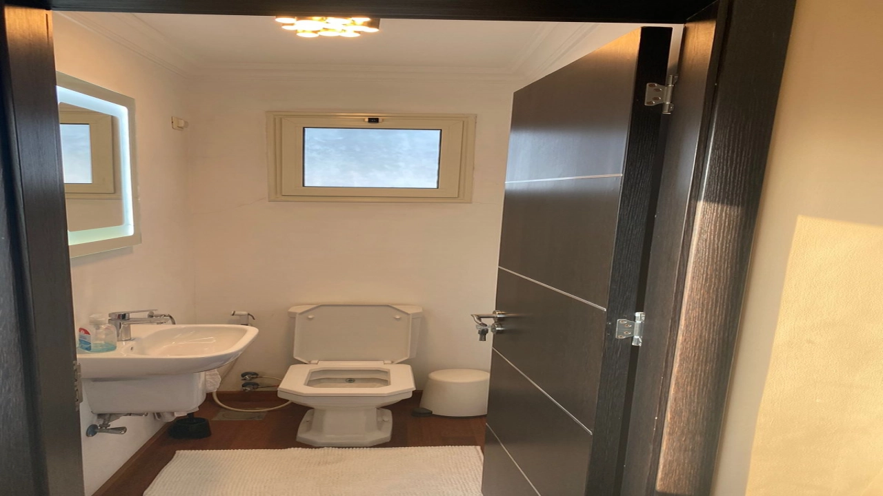 شقه للايجار في حسن عاصم الزمالك