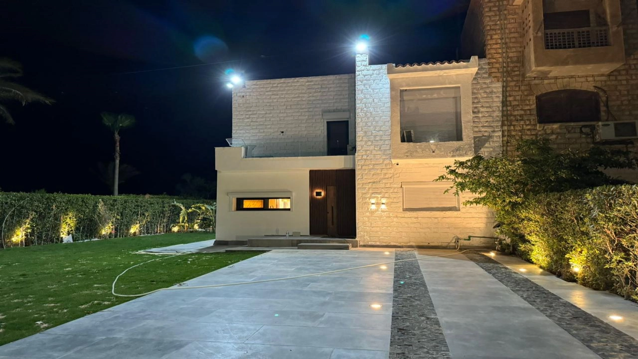 فيلا فى مارينا 1