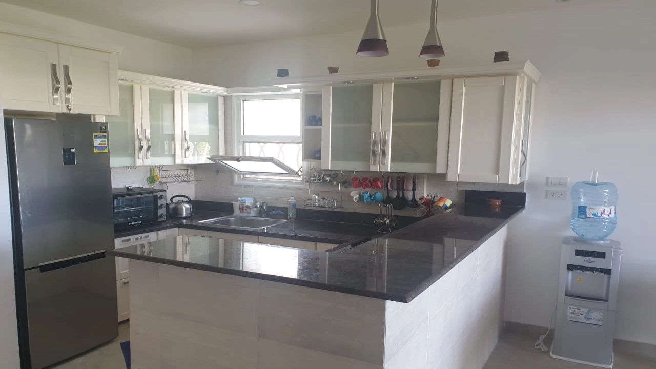 دوبلكس للايجار في امواج الدور الارضي 3غرف