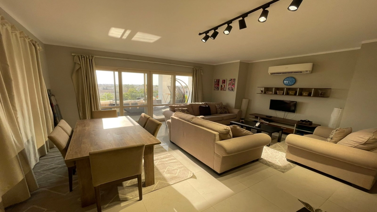 شالية للإيجار في قرية هاسيندا الساحل الشمالي 4 غرف نوم