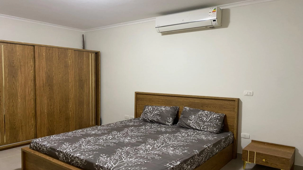 شاليه للايجار في جايا راس الحكمه ارضي 3غرف