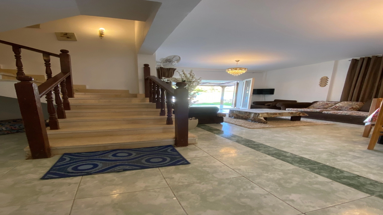 فيلا للايجار في مارينا 6 برايفت بوول 3 غرف