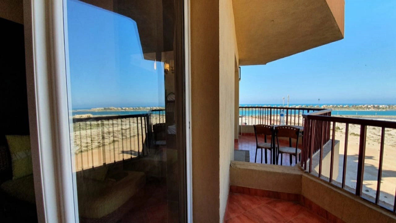 شالية للبيع فى بورتو مارينا ( الساحل الشمالى )