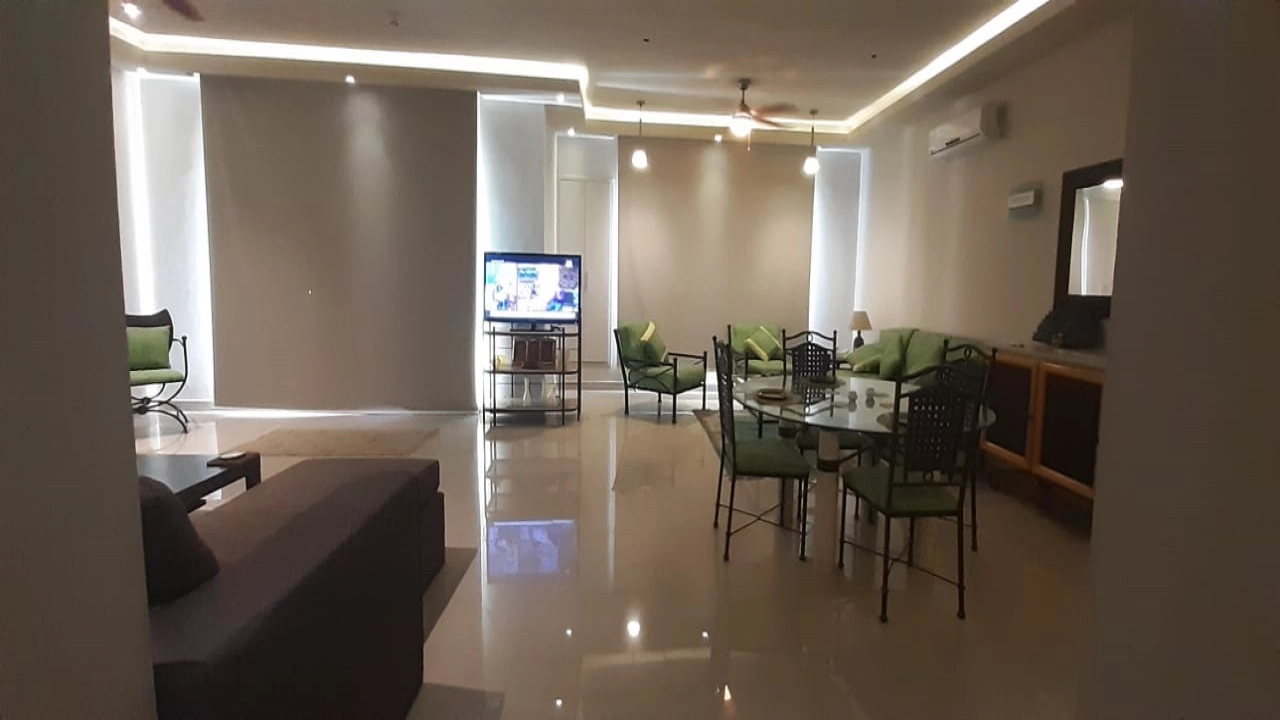 (2شاليه للايجار ) قريه غزاله الوادي القريه الي بعد تلال الكيلو 142