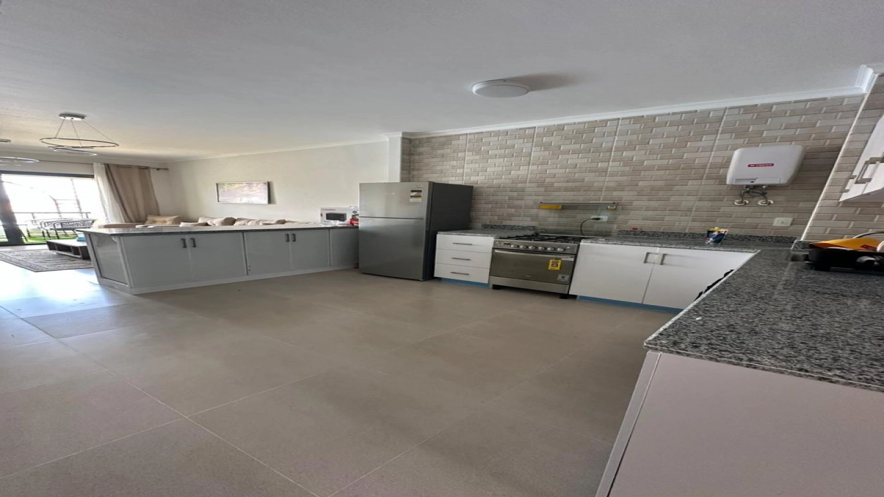 شاليه للايجار في جايا راس الحكمه غرفتين