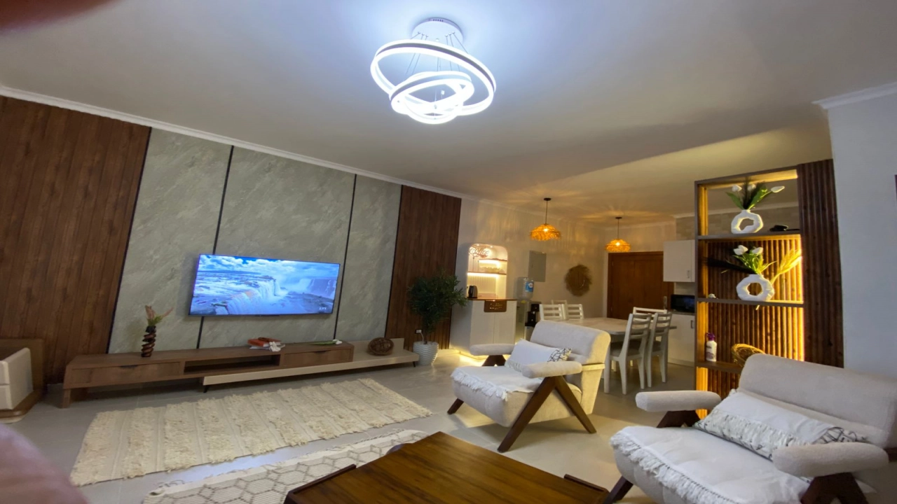 شاليه للايجار في جايا راس الحكمه غرفتين دور ارضي