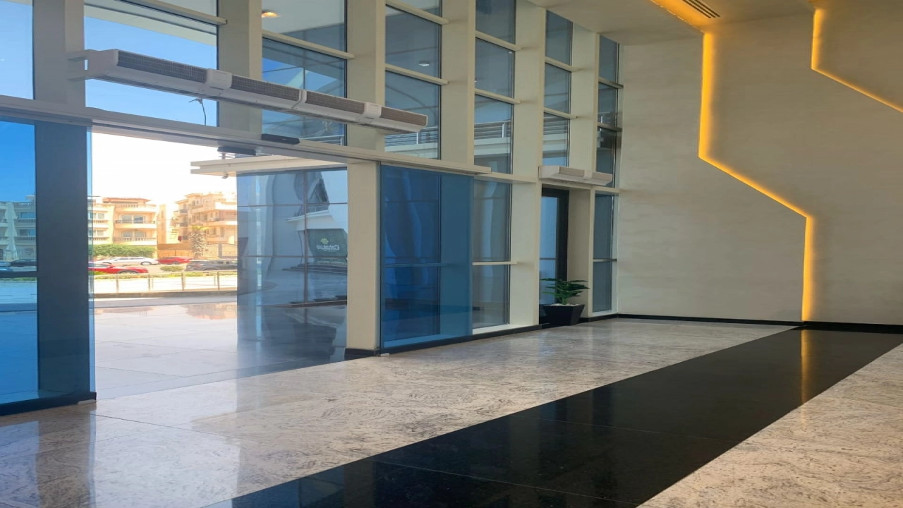 عيادة للايجار في التجمع