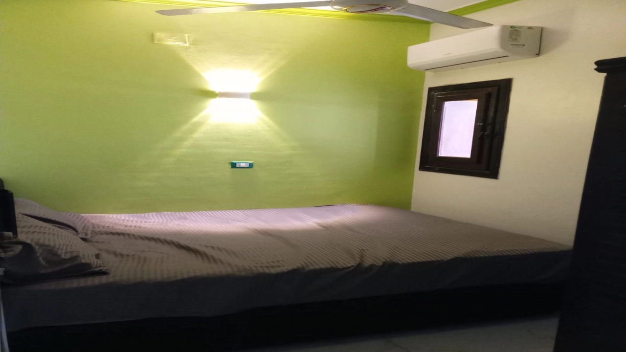 شاليه_بالساحل الشمالي_مارينا 5 غرفتين