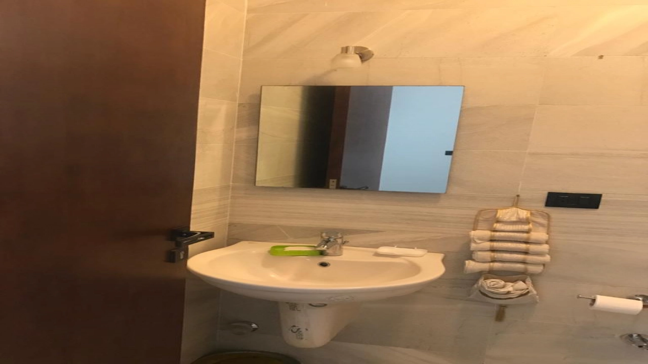 جنيور شاليه للاايجار ب هاسيندا باي 3غرف