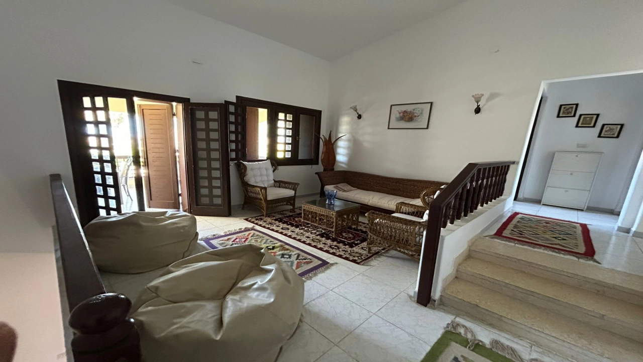 فيلا في الساحل الشمالي_ للايجار_ بمارينا 5 3غرف