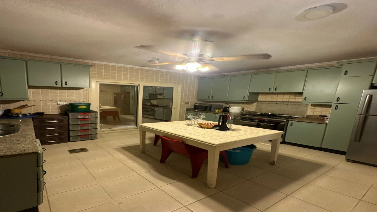 فيلا للايجار_بمارينا 5(6غرف)