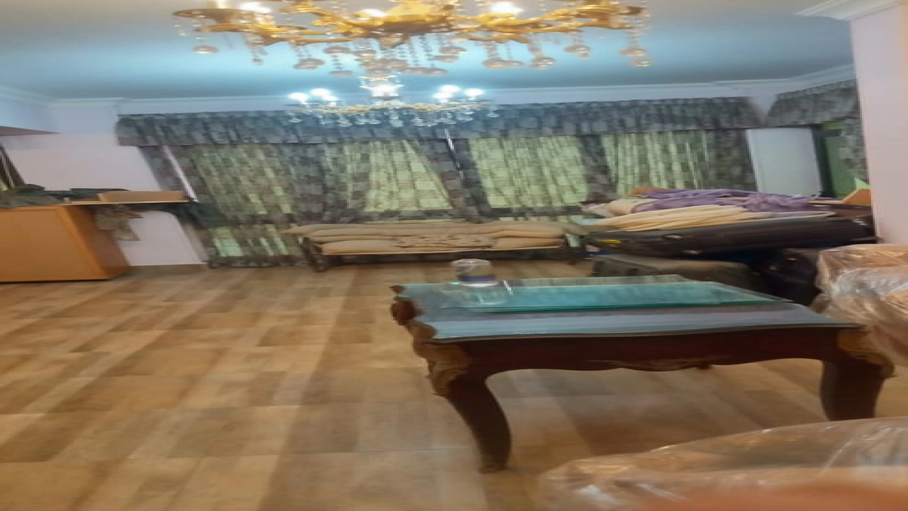 دوبليكس  دورين  مفروشين  بالكامل في التجمع