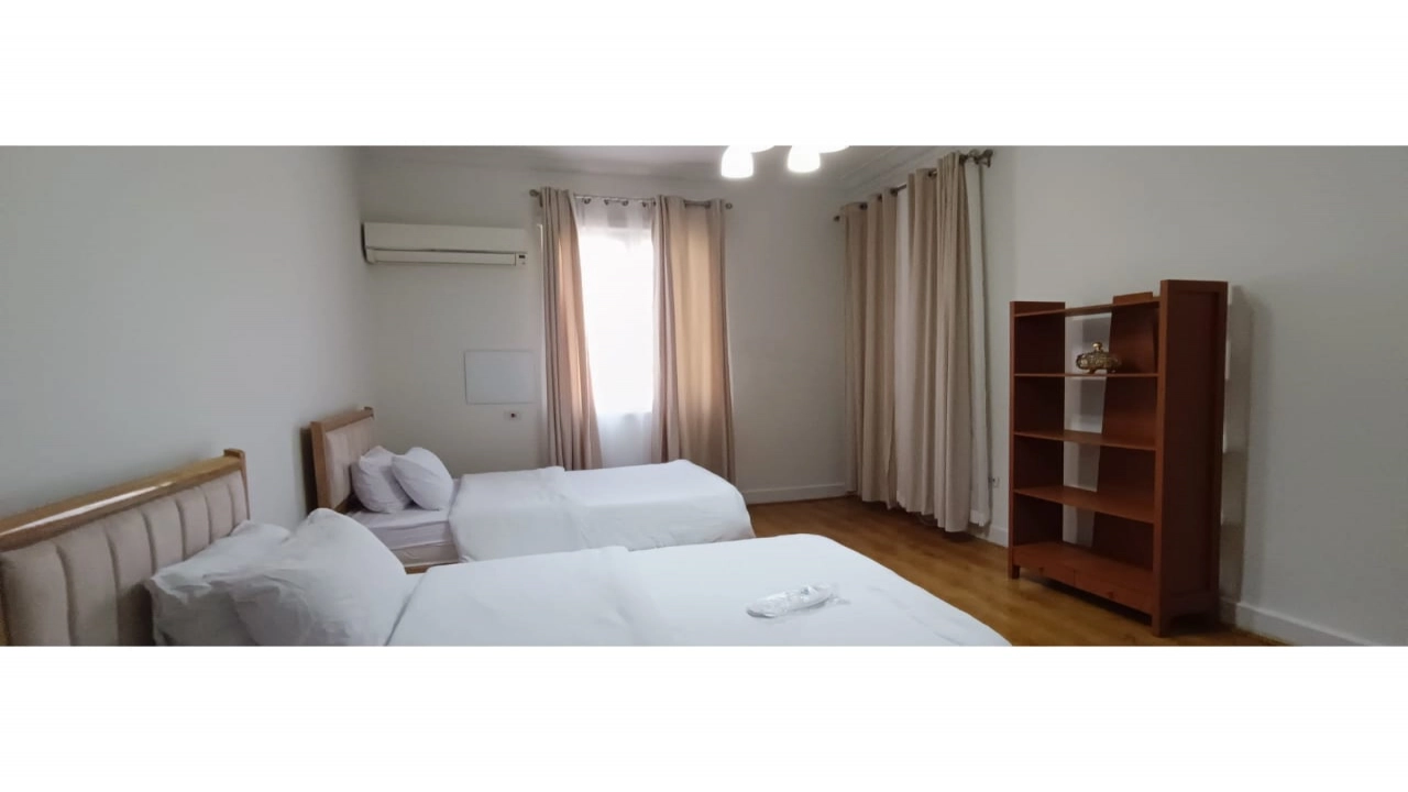 شقة للاجار مفروشة في الزمالك  مكونة من 3 غرفة وريسبشن 3 قطع ومطبخ كبير و2 حمام