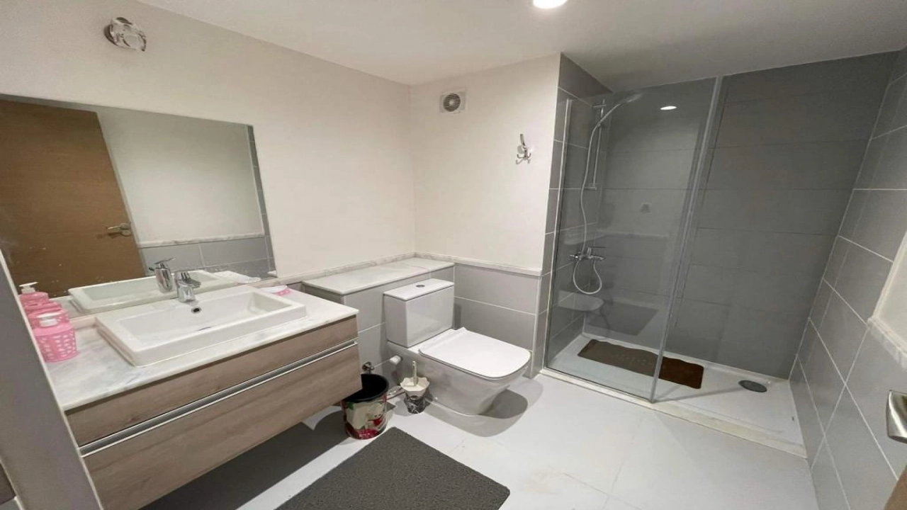 شاليه للايجار في مراسي ماريناارضي بجاردن غرفتين