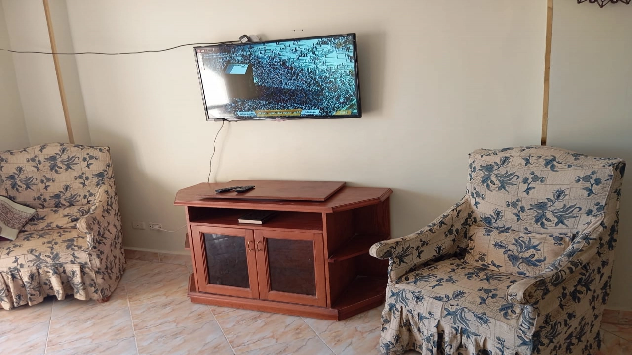 الشالية للايجار في قريه اكواريوس العين السخنه