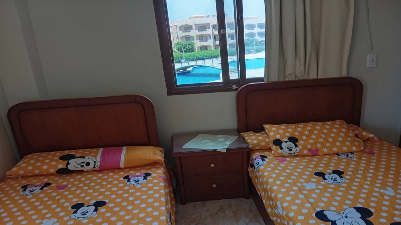 الشالية للايجار في قريه اكواريوس العين السخنه