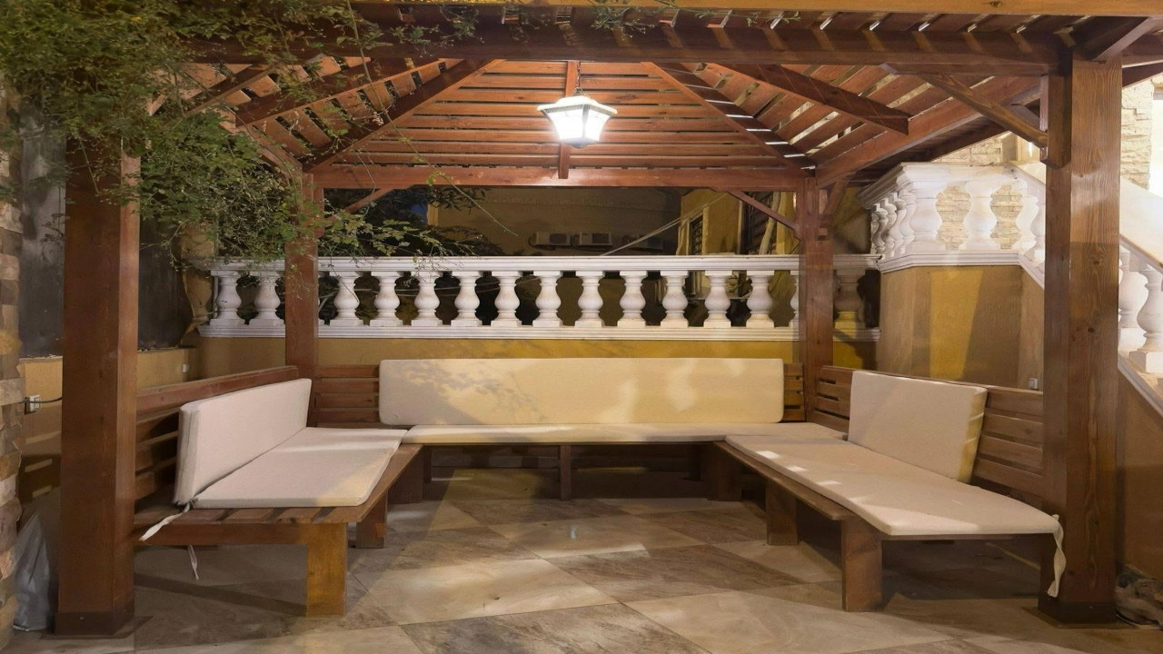 شقه للايجار المفروش  بالشيخ زايد