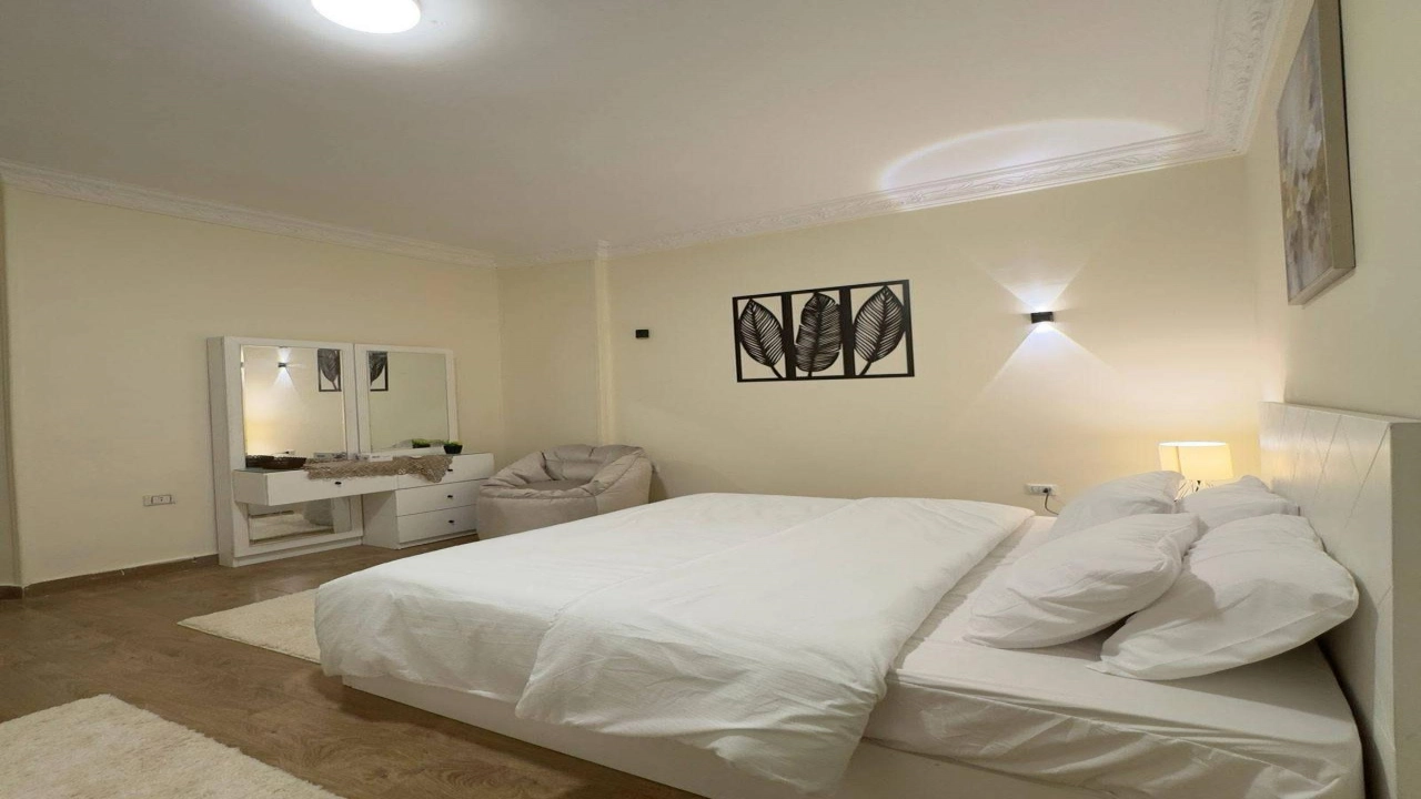 شقه للايجار المفروش  بالشيخ زايد