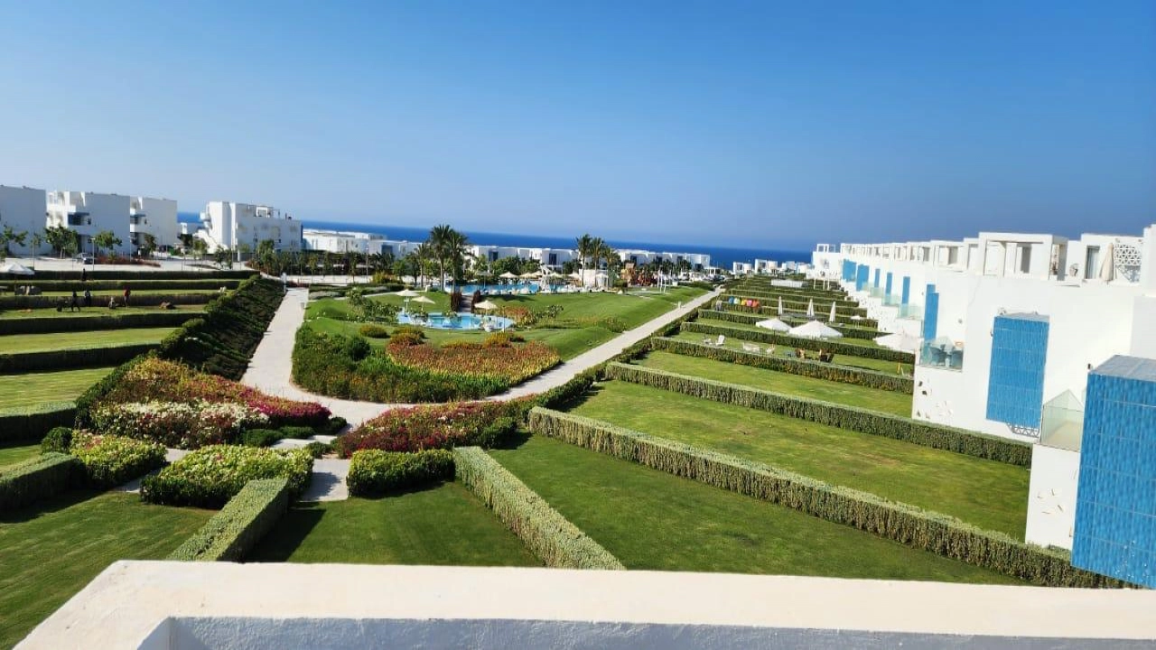 شاليه للإيجار في قرية فوكا باي الساحل الشمالي غرفتين