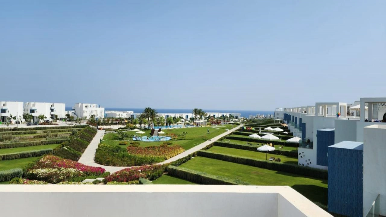 شاليه للإيجار في قرية فوكا باي الساحل الشمالي غرفتين