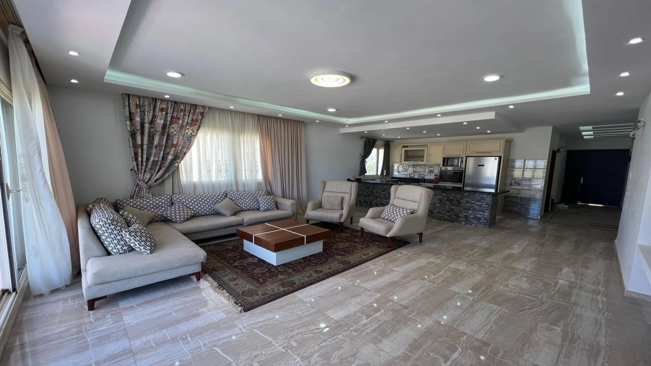 شاليه للإيجار في قرية هاسيندا باي الساحل الشمالي 4 غرف نوم