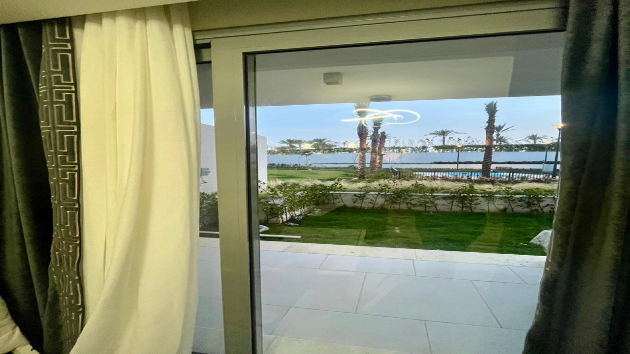 شاليه للايجار في مراسي ليا 2 غرفه